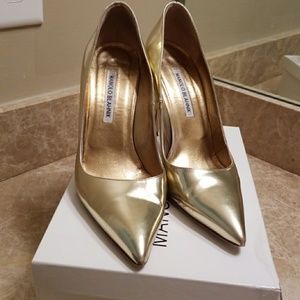 Beautiful Manolo Blahnik Heels size 8.5